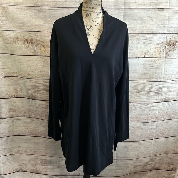 MaxMara Leisure Falla Tunic Top Long Sleeve V-neck Side Slits Black Size Medium - Picture 1 of 12